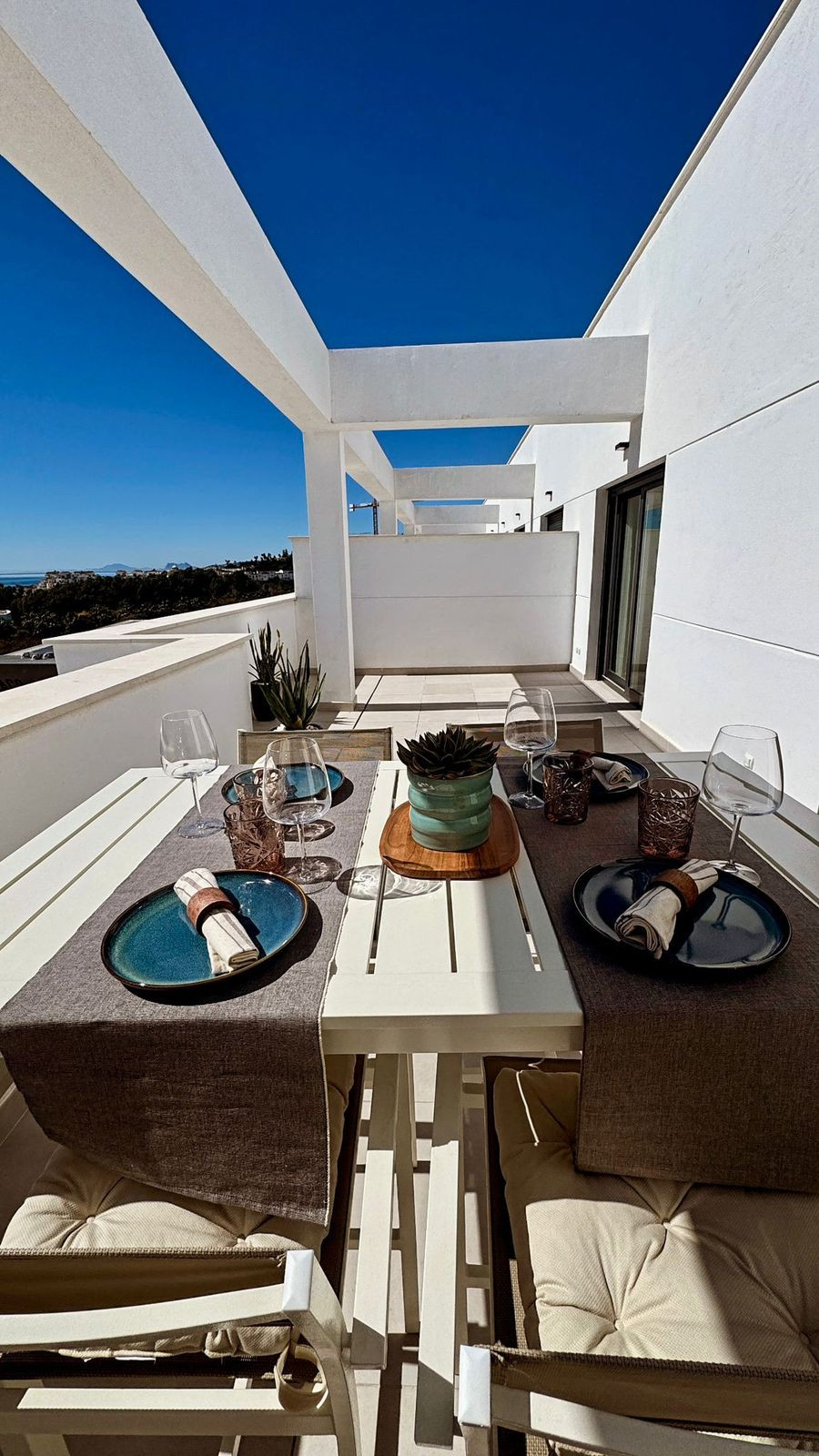 Penthouse te koop in Estepona | 2 slaapkamers H5219308