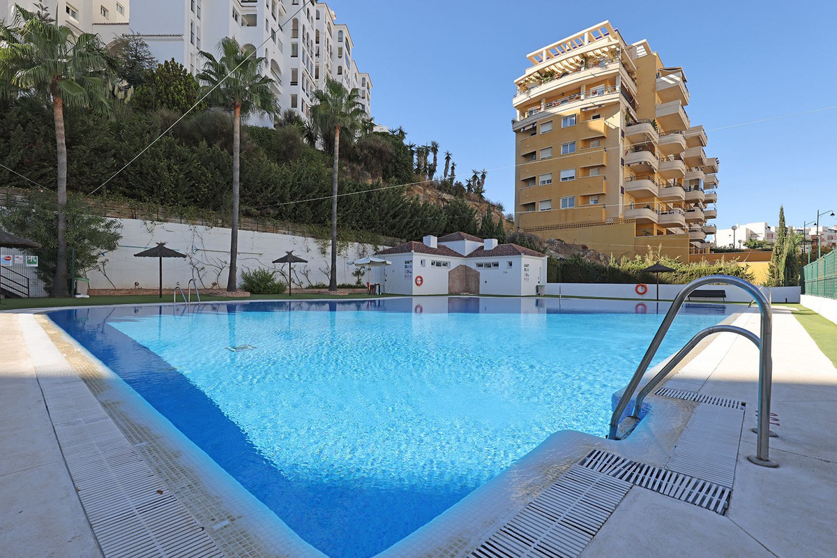 Appartement te koop in Estepona | 3 slaapkamers H5226841