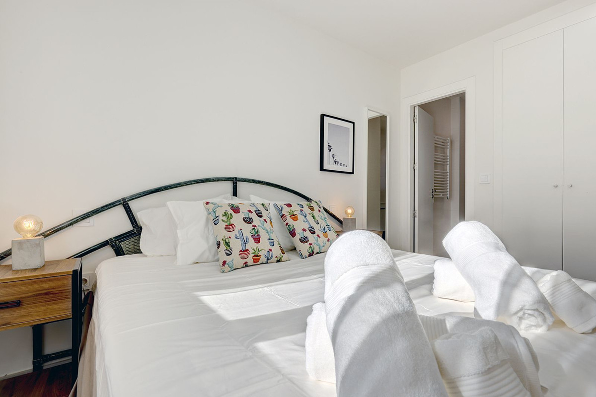 Appartement te koop in Estepona | 3 slaapkamers H5226841