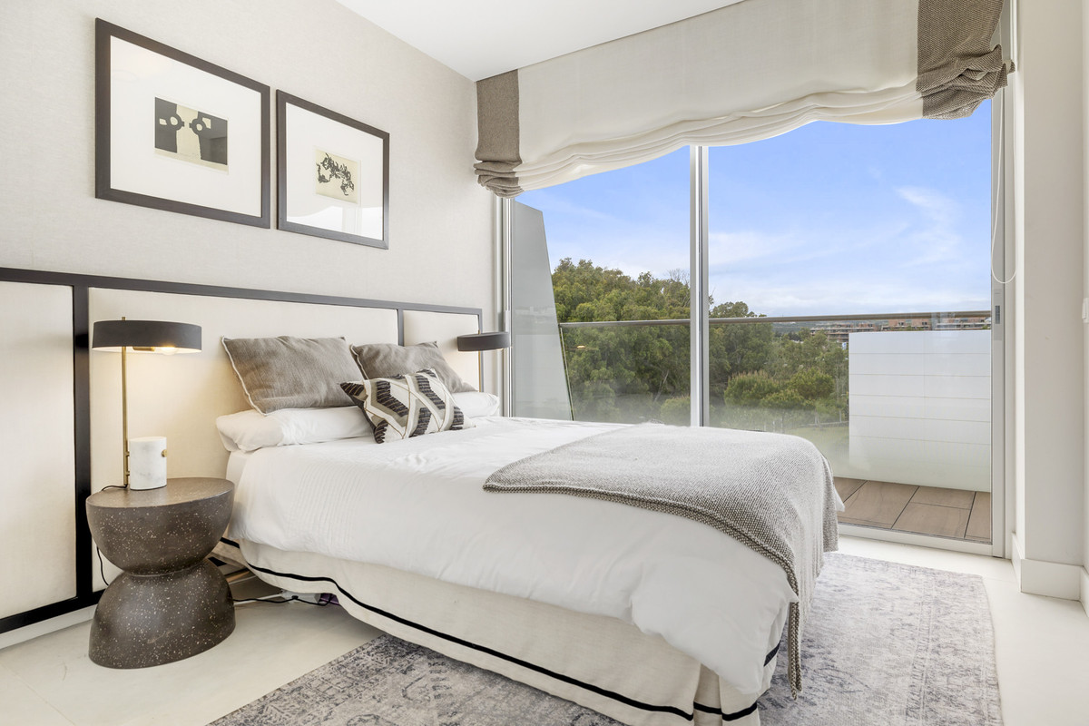 Appartement te koop in Estepona | 3 slaapkamers H5227999