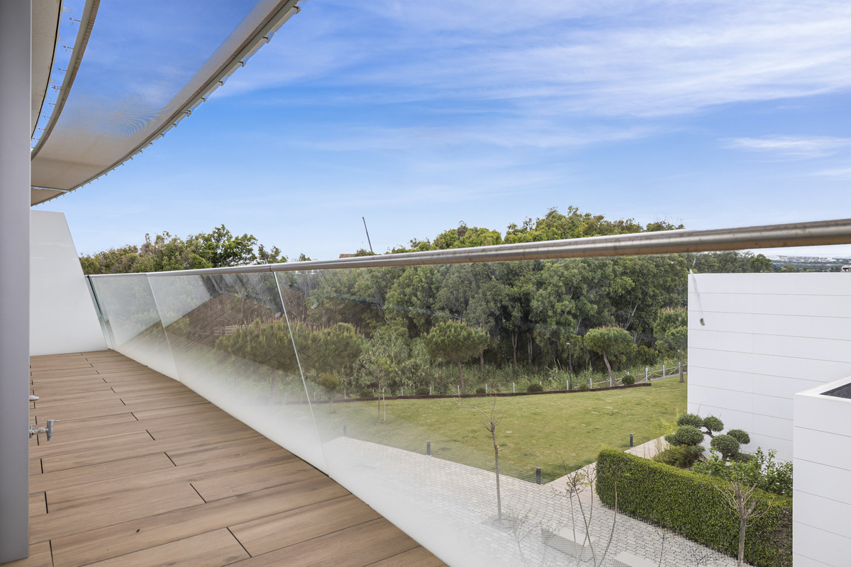 Appartement te koop in Estepona | 3 slaapkamers H5227999