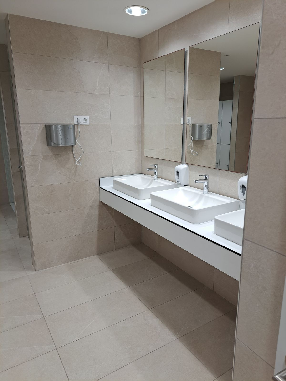 Property main view 33