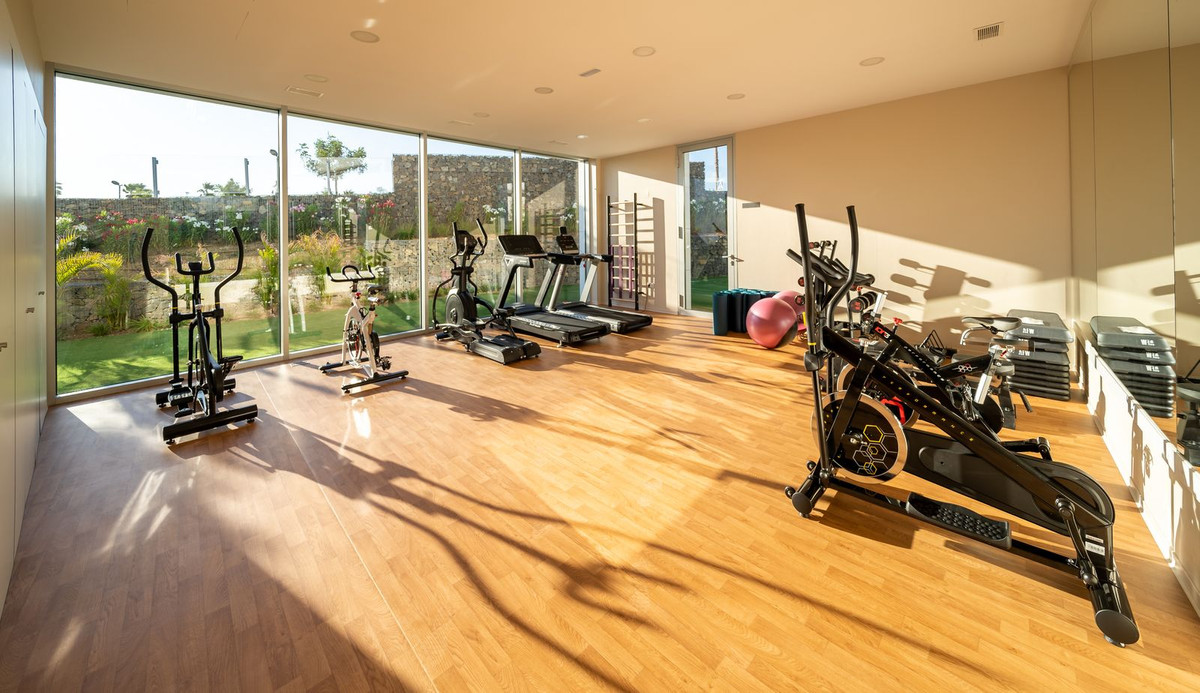 Property main view 64