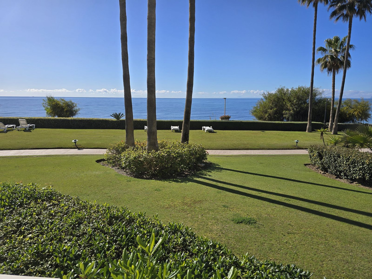 Appartement te koop in Estepona | 3 slaapkamers H5237518