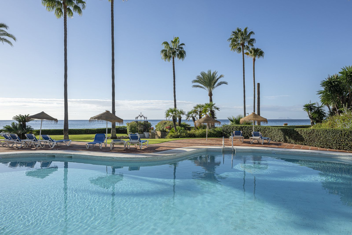 Appartement te koop in Estepona | 3 slaapkamers H5237518