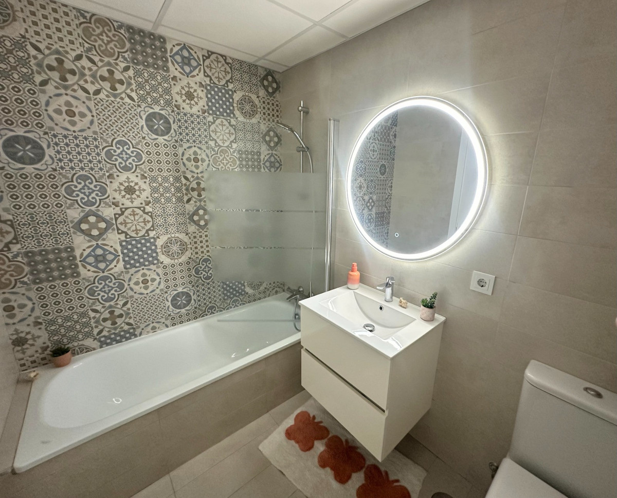 Penthouse te koop in Estepona | 3 slaapkamers H5242096