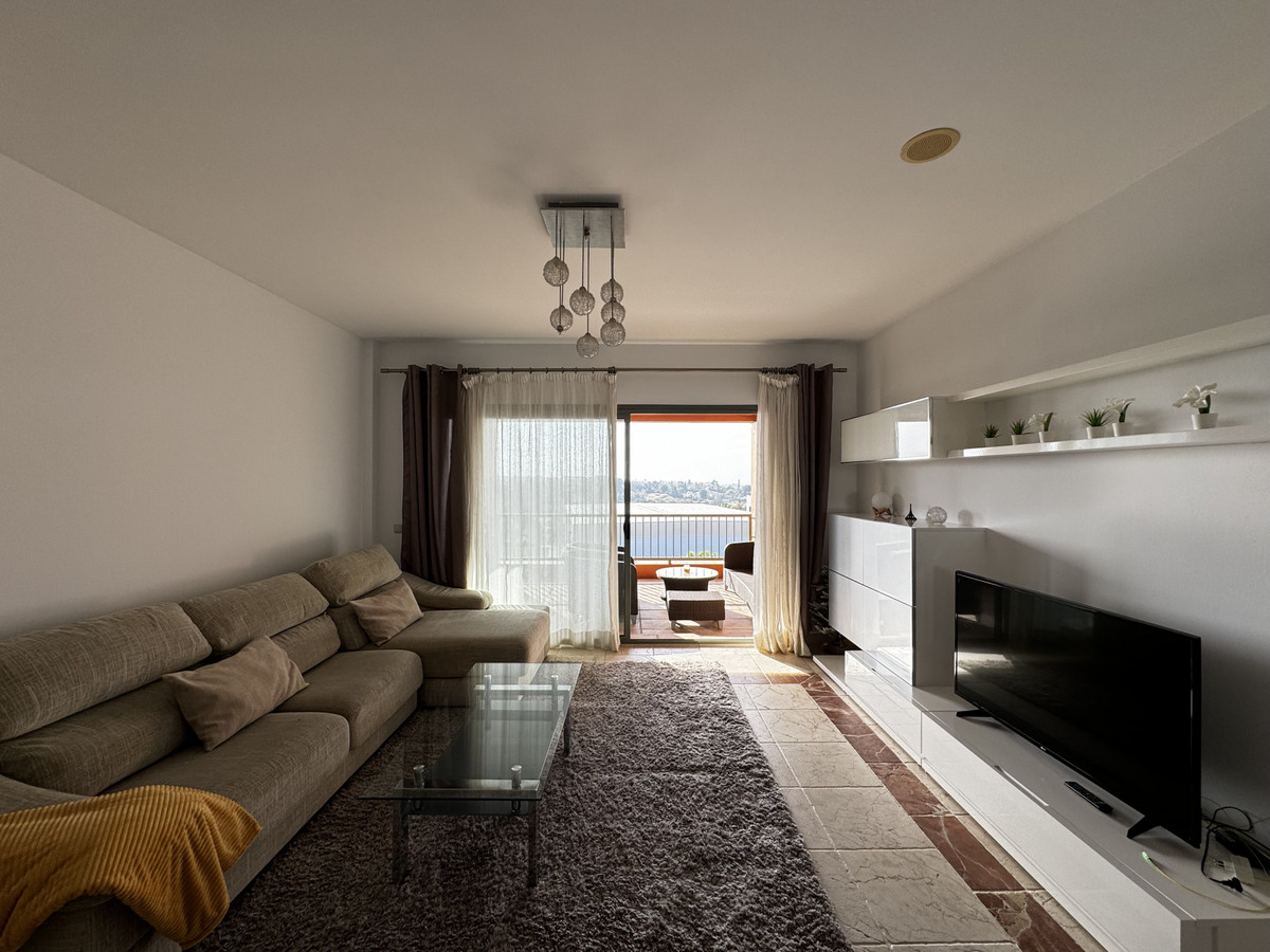 Appartement te koop in Estepona | 2 slaapkamers H5244364