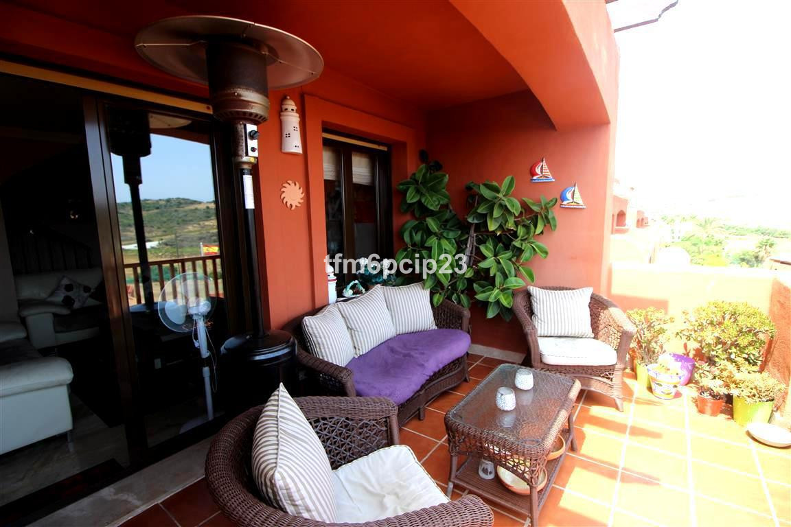 Appartement te koop in Estepona | 3 slaapkamers H5245606