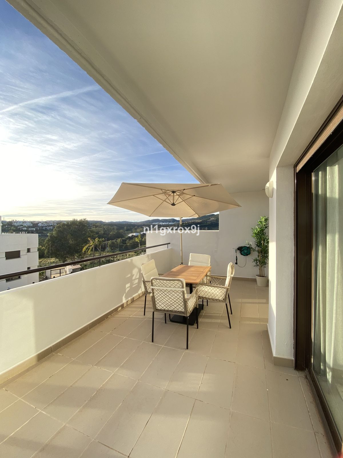 Appartement te koop in Estepona | 2 slaapkamers H5245687