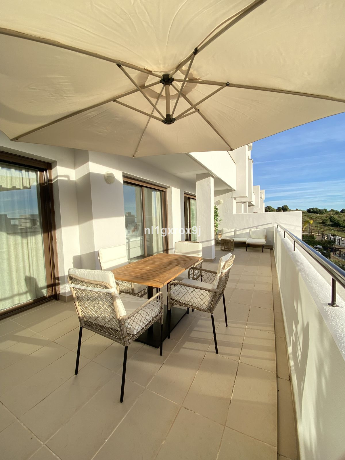 Appartement te koop in Estepona | 2 slaapkamers H5245687