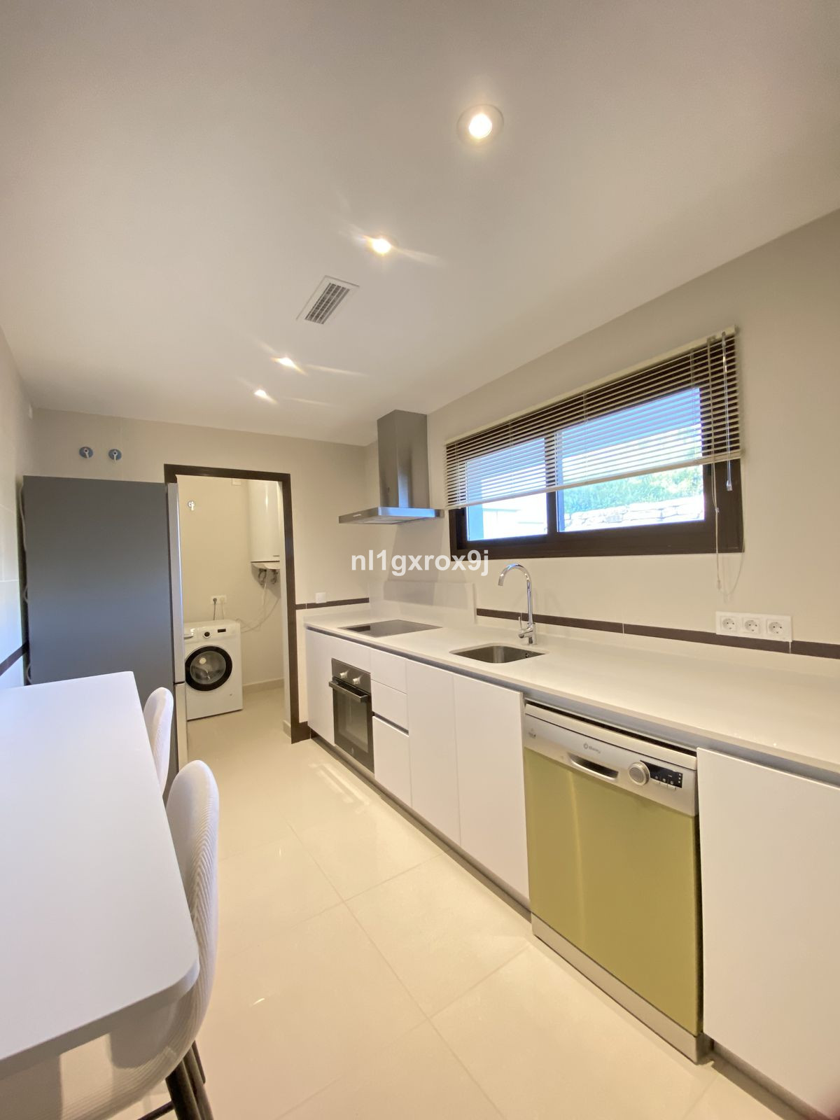 Appartement te koop in Estepona | 2 slaapkamers H5245687