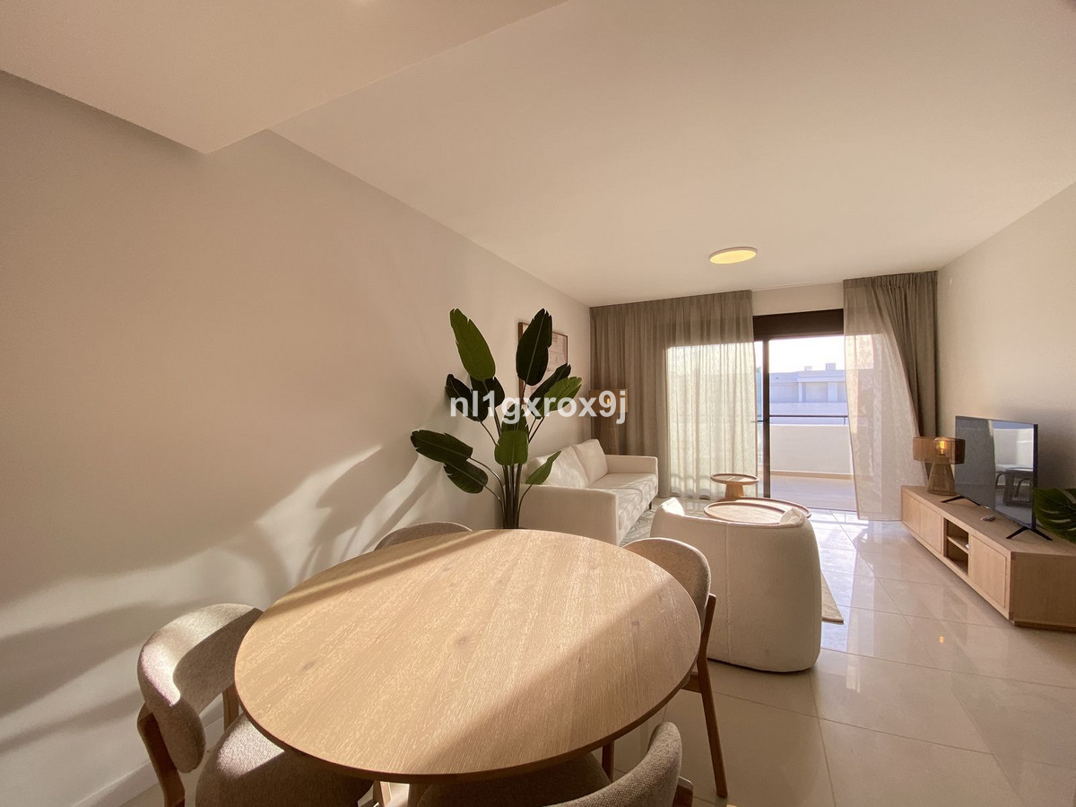 Appartement te koop in Estepona | 2 slaapkamers H5245687