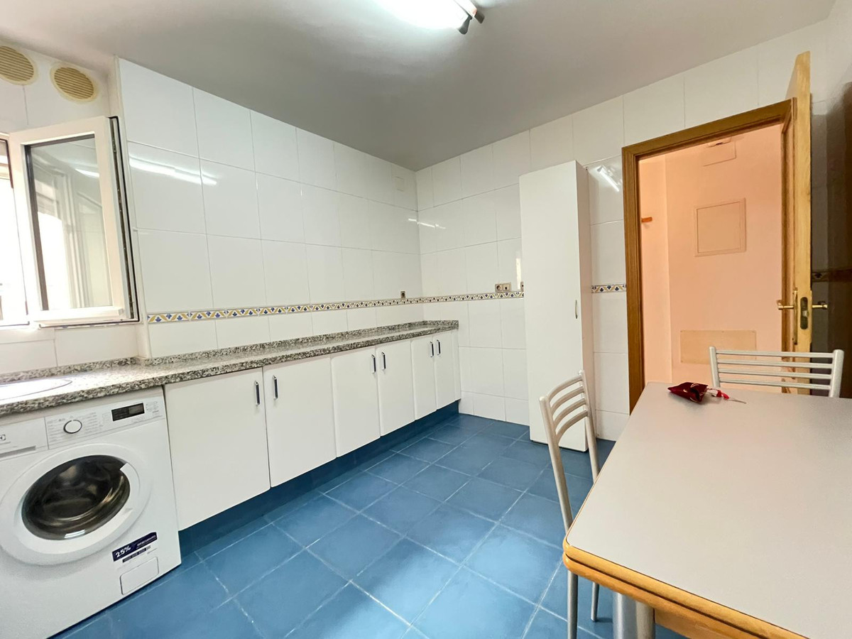 Appartement te koop in Estepona | 2 slaapkamers H5250973