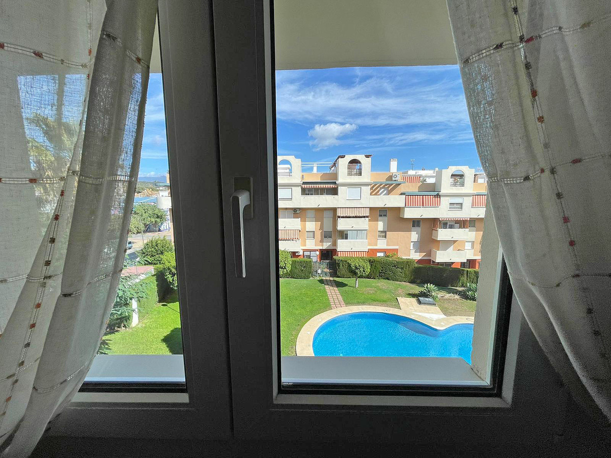 Appartement te koop in Estepona | 2 slaapkamers H5250973