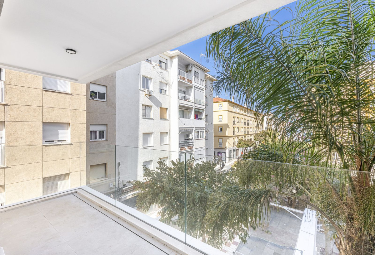Appartement te koop in Estepona | 2 slaapkamers H5252146