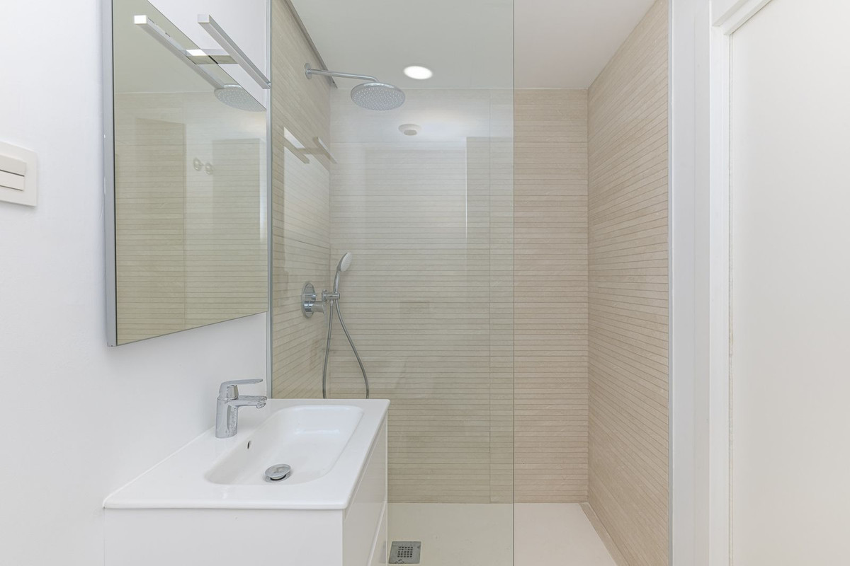 Appartement te koop in Estepona | 2 slaapkamers H5252146