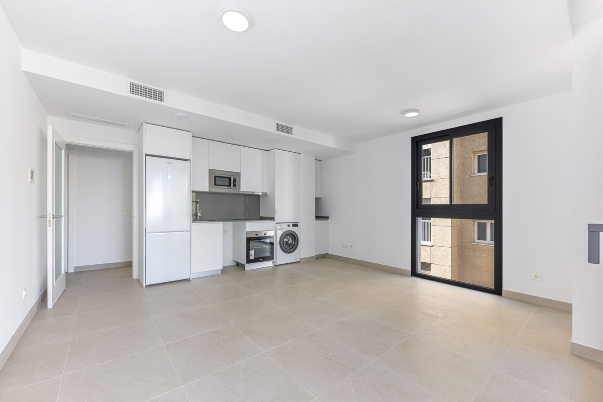 Appartement te koop in Estepona | 2 slaapkamers H5252146