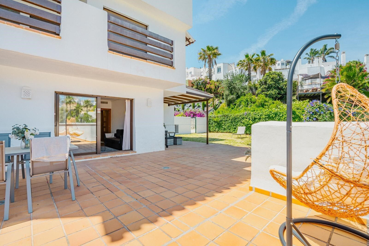 Appartement te koop in Estepona | 2 slaapkamers H5255392
