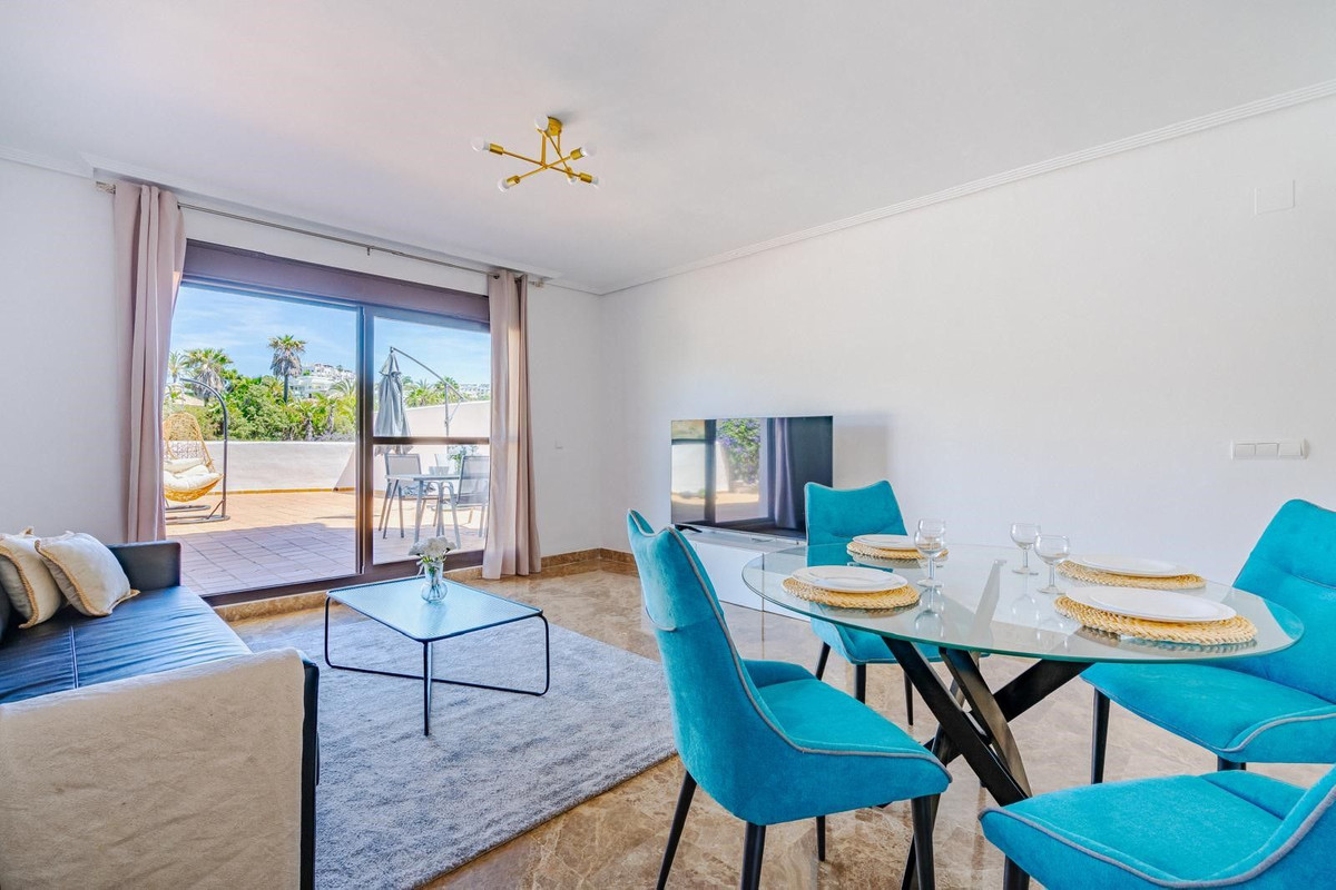 Appartement te koop in Estepona | 2 slaapkamers H5255392