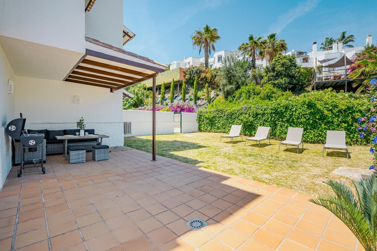 Appartement te koop in Estepona | 2 slaapkamers H5255392