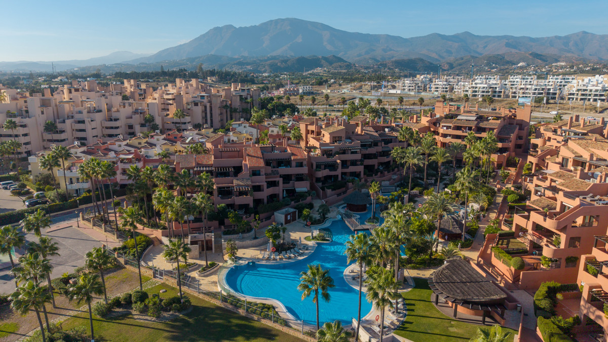 Penthouse te koop in Estepona | 1 slaapkamers H5255689