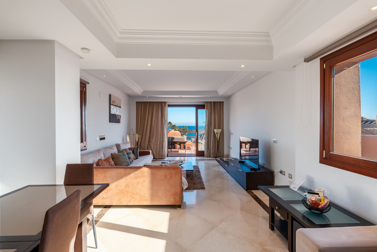Penthouse te koop in Estepona | 1 slaapkamers H5255689