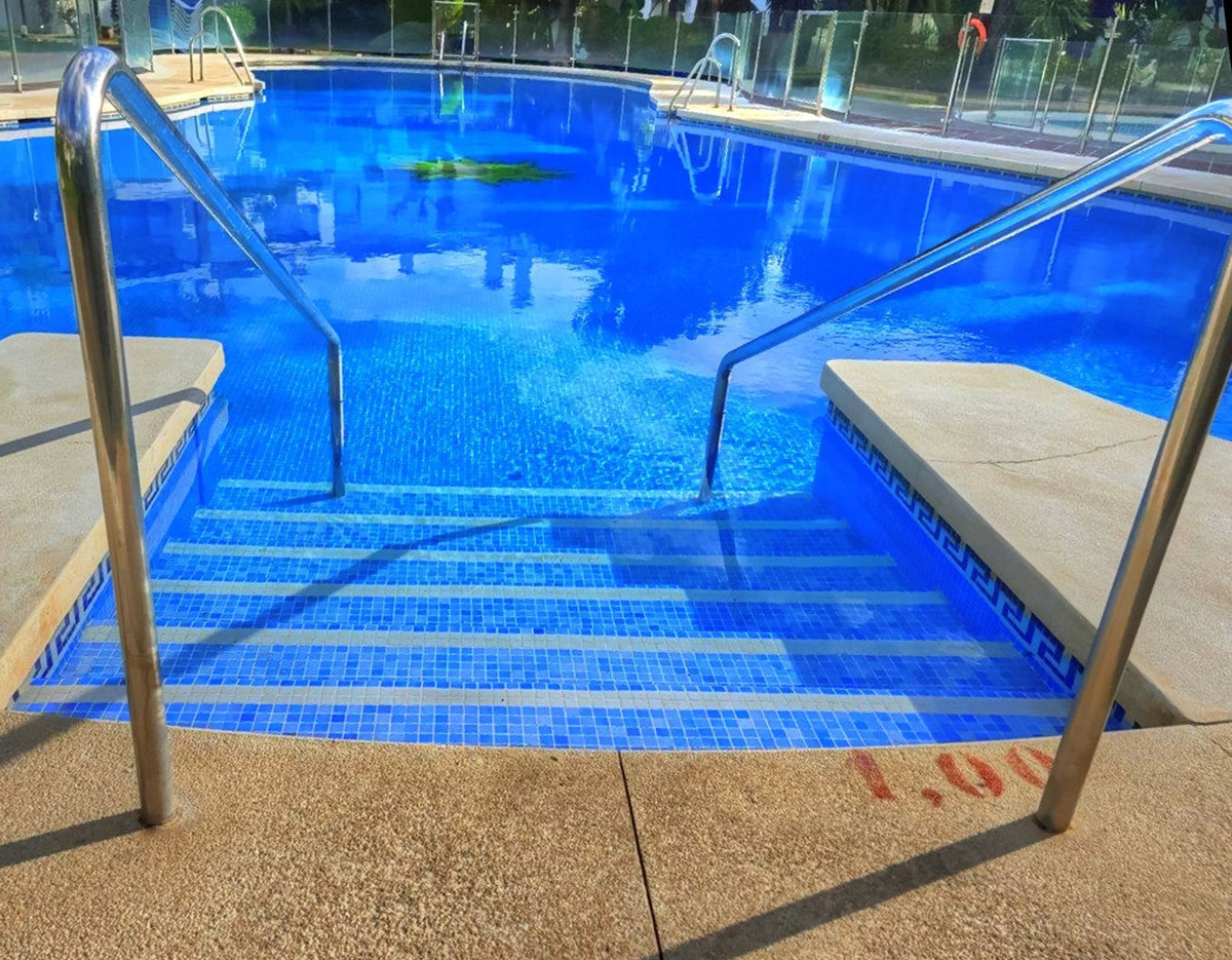 Appartement te koop in Estepona | 2 slaapkamers H5256355