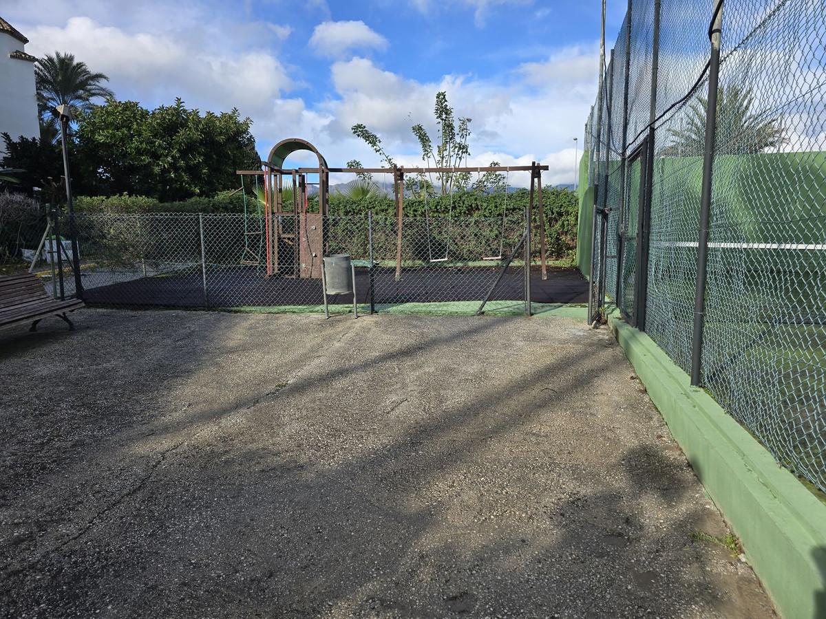 Appartement te koop in Estepona | 2 slaapkamers H5256355