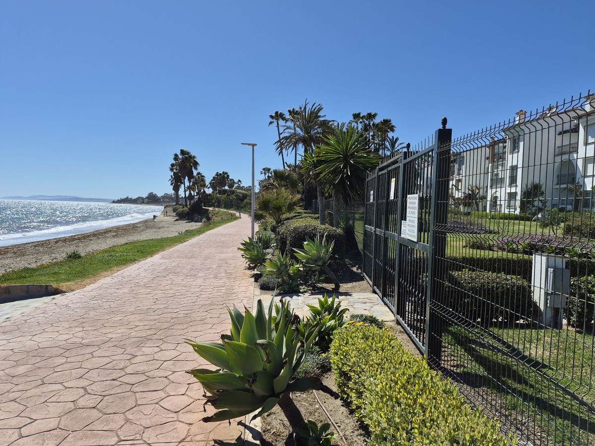 Appartement te koop in Estepona | 2 slaapkamers H5256355