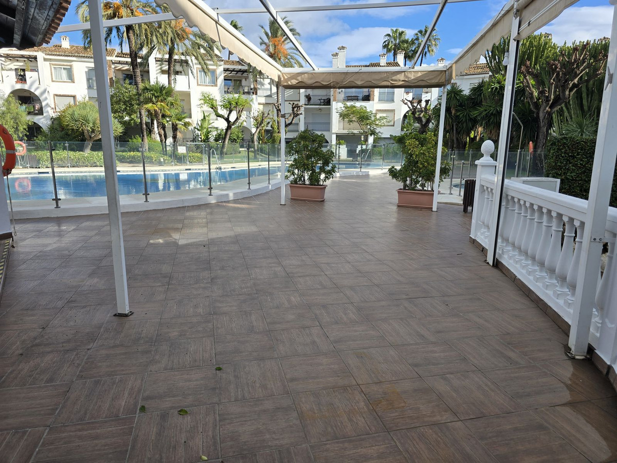 Appartement te koop in Estepona | 2 slaapkamers H5256355