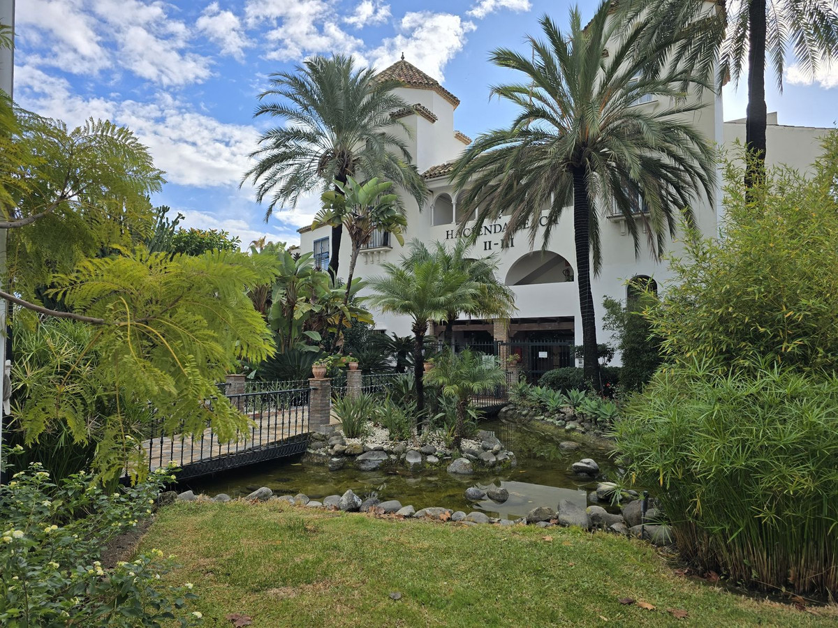 Appartement te koop in Estepona | 2 slaapkamers H5256355