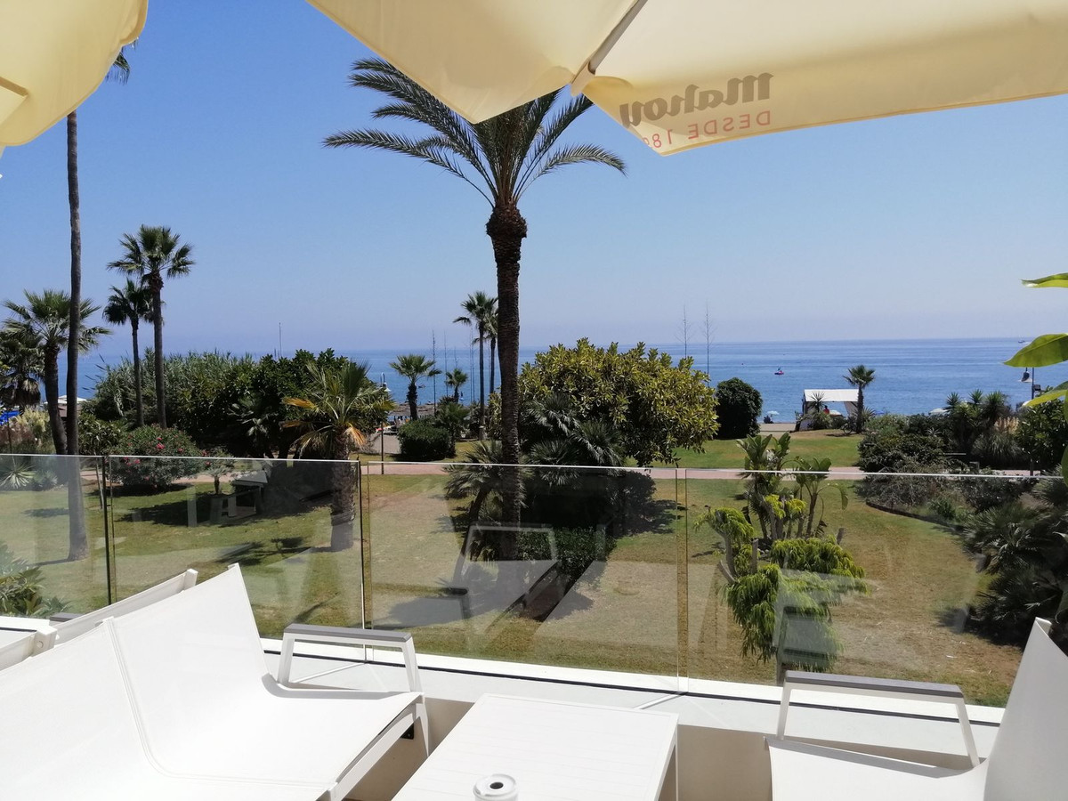Appartement te koop in Estepona | 2 slaapkamers H5256355