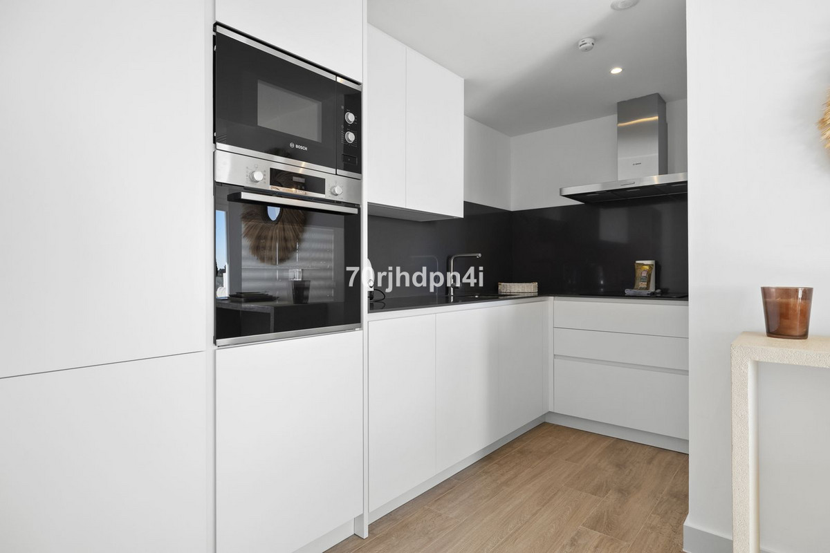 Appartement te koop in Estepona | 2 slaapkamers H5257021