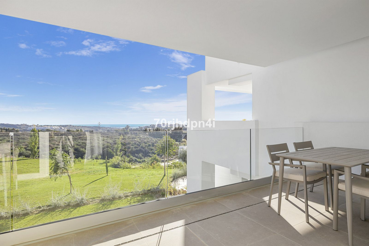 Appartement te koop in Estepona | 2 slaapkamers H5257021