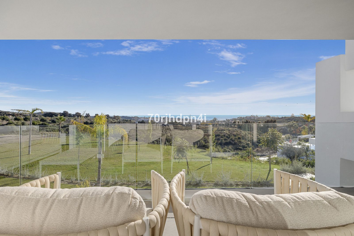 Appartement te koop in Estepona | 2 slaapkamers H5257021