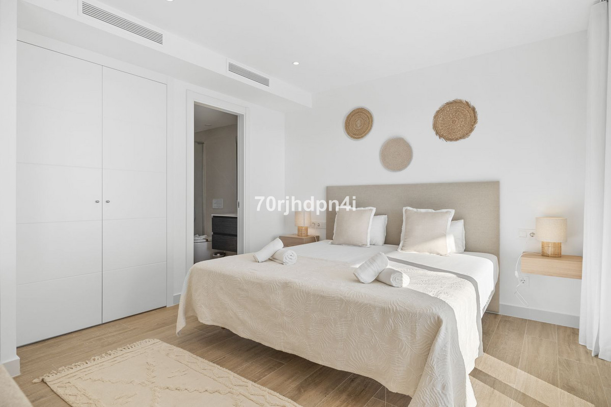 Appartement te koop in Estepona | 2 slaapkamers H5257021