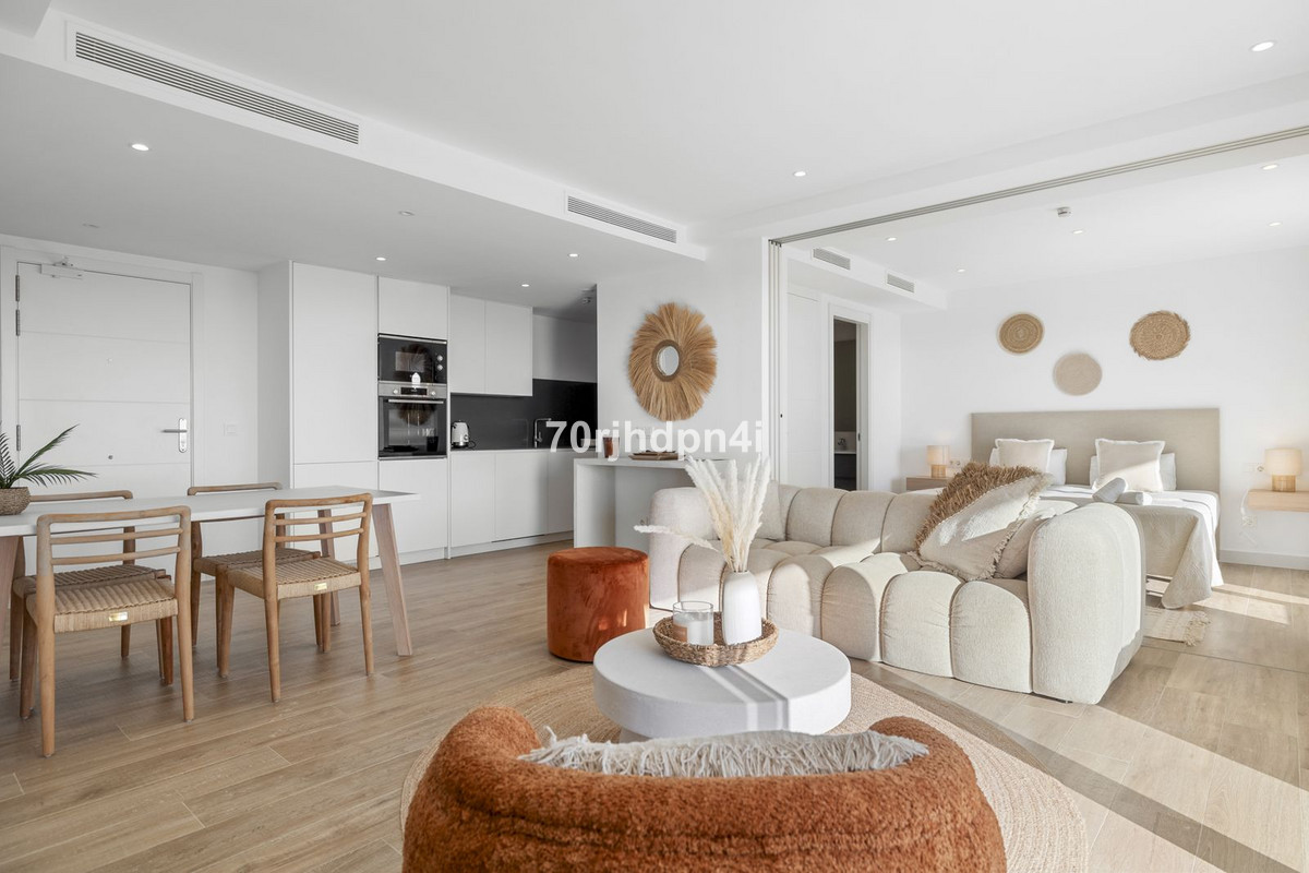 Appartement te koop in Estepona | 2 slaapkamers H5257021