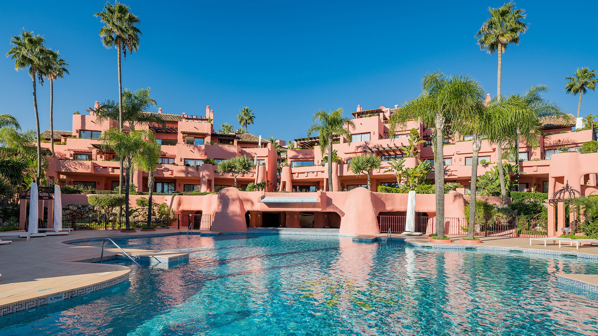 Penthouse te koop in Estepona | 3 slaapkamers H5257156