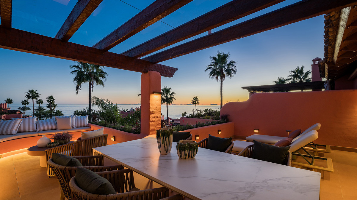 Penthouse te koop in Estepona | 3 slaapkamers H5257156