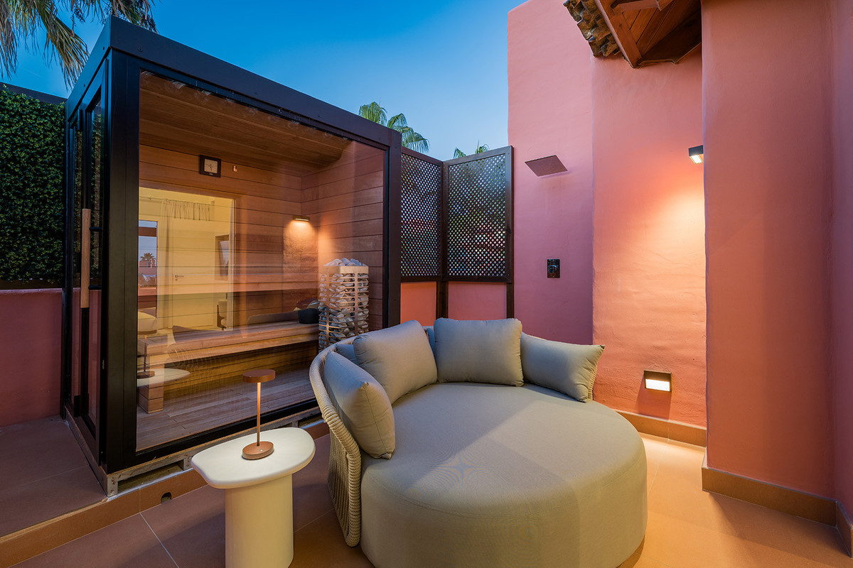 Penthouse te koop in Estepona | 3 slaapkamers H5257156