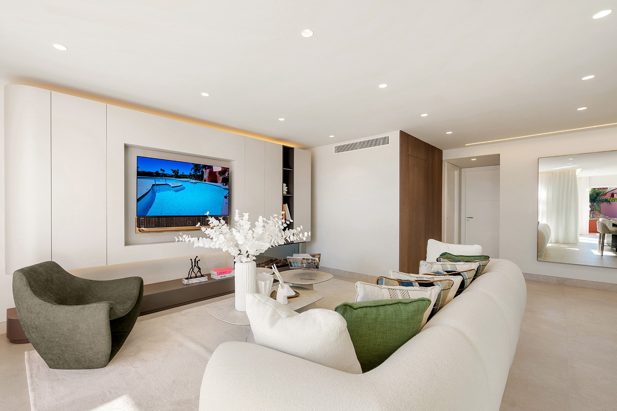 Penthouse te koop in Estepona | 3 slaapkamers H5257156