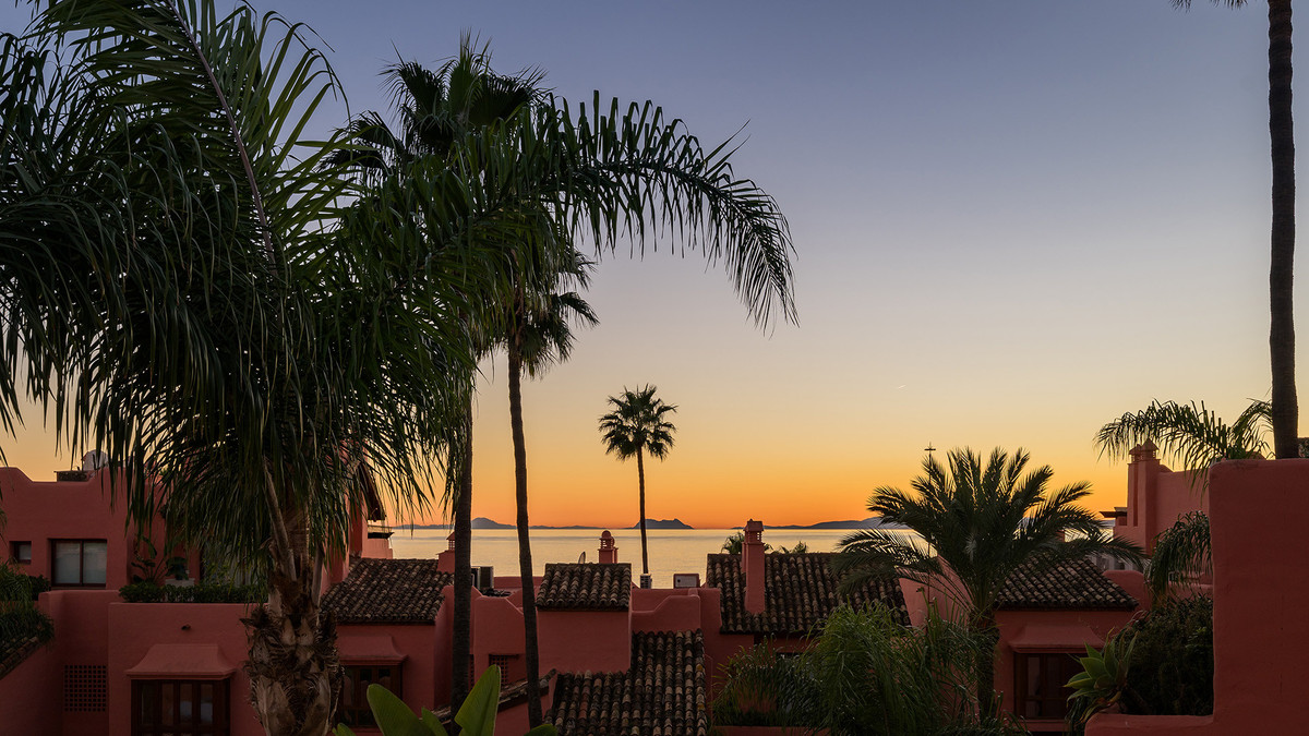 Penthouse te koop in Estepona | 3 slaapkamers H5257156