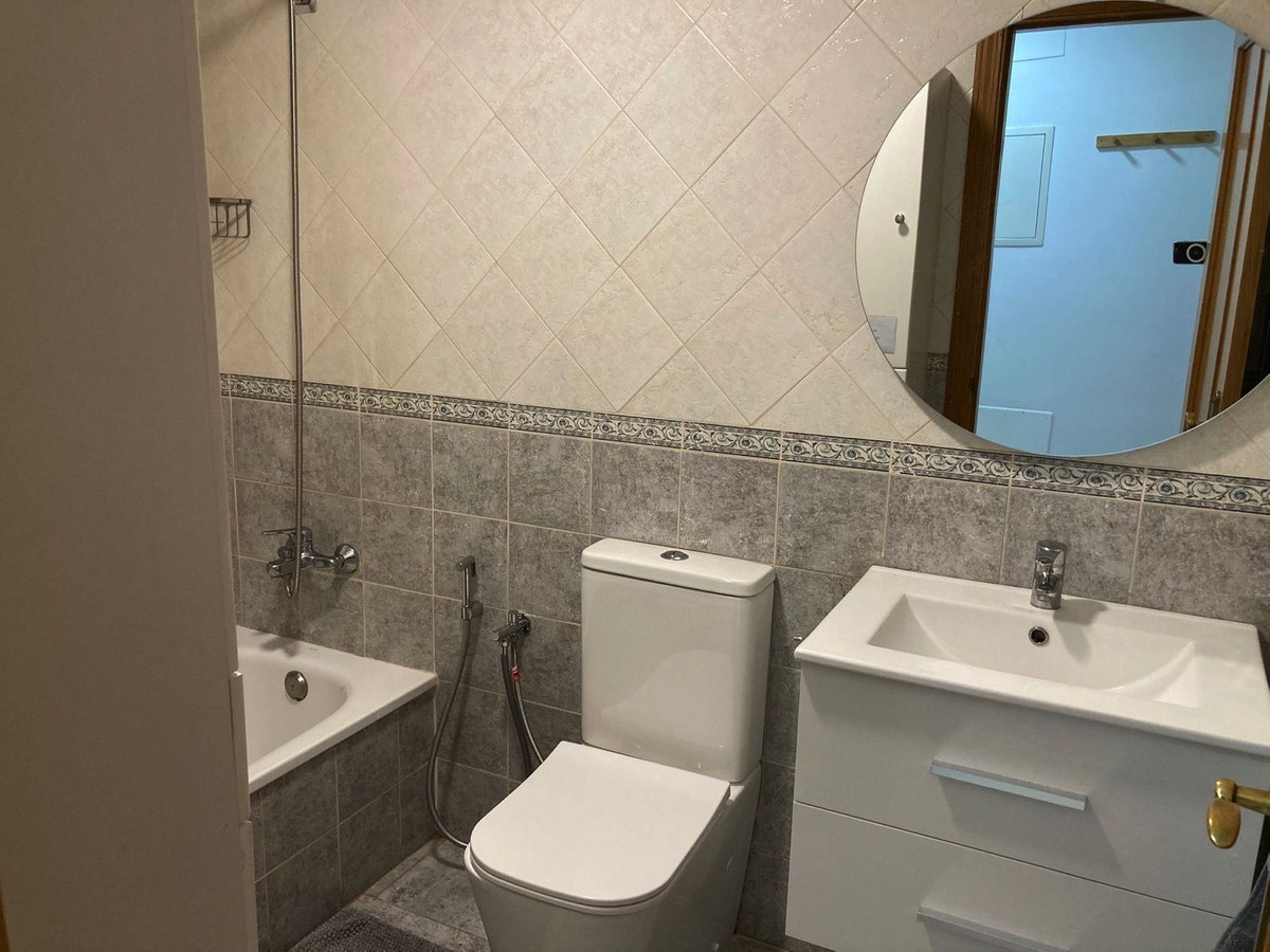 Appartement te koop in Estepona | 3 slaapkamers H5258842