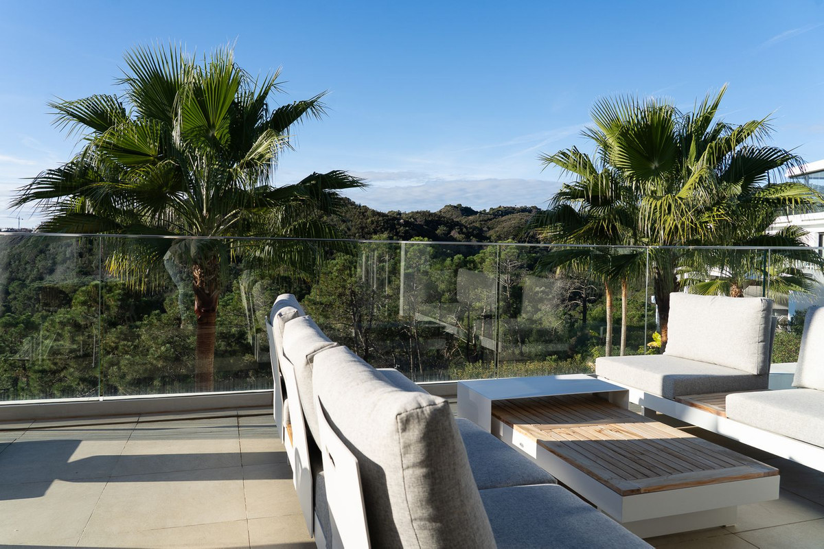 Appartement te koop in Estepona | 3 slaapkamers H5259520