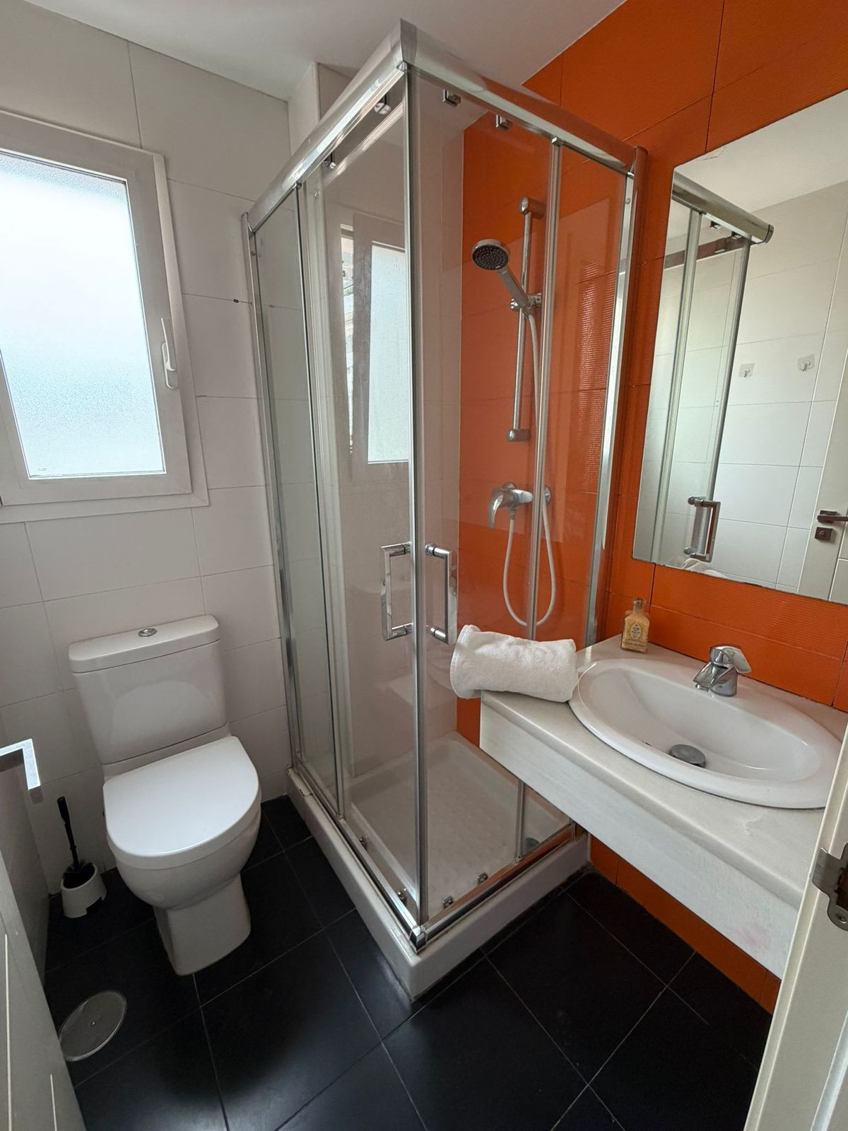 Appartement te koop in Estepona | 4 slaapkamers H5261071