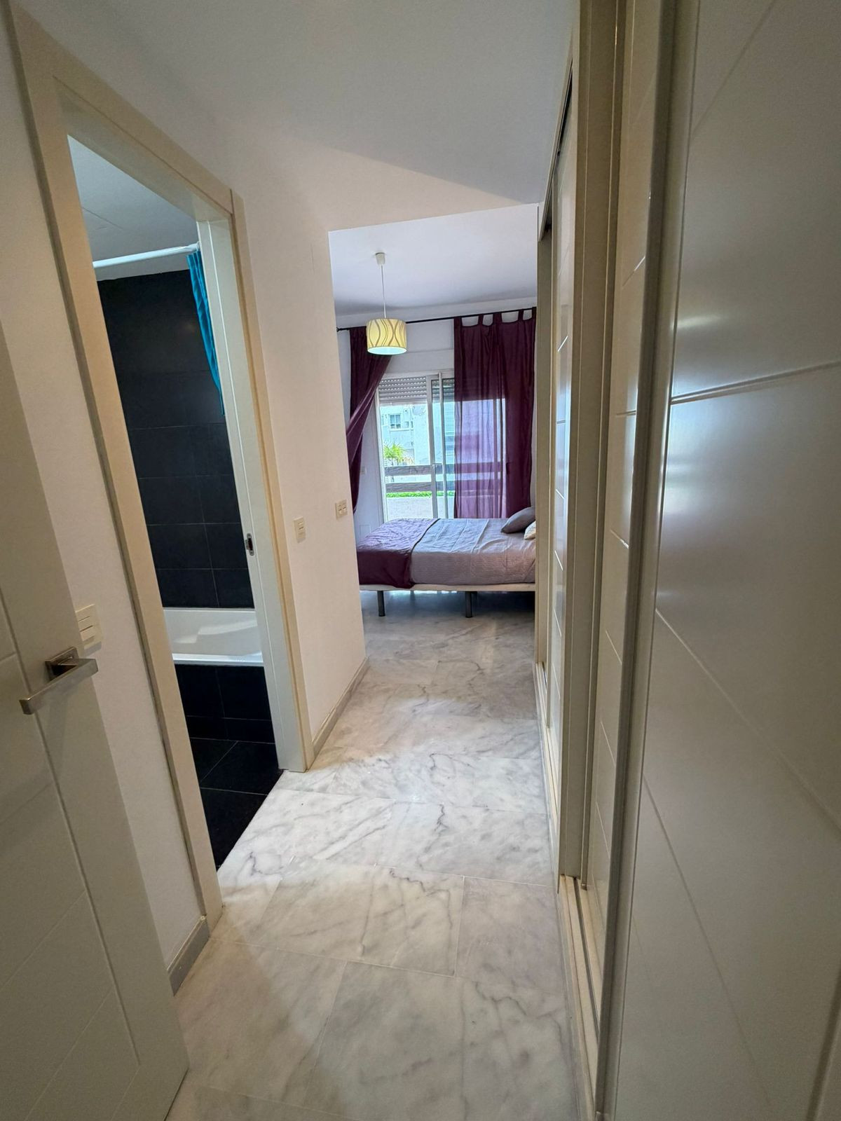 Appartement te koop in Estepona | 4 slaapkamers H5261071