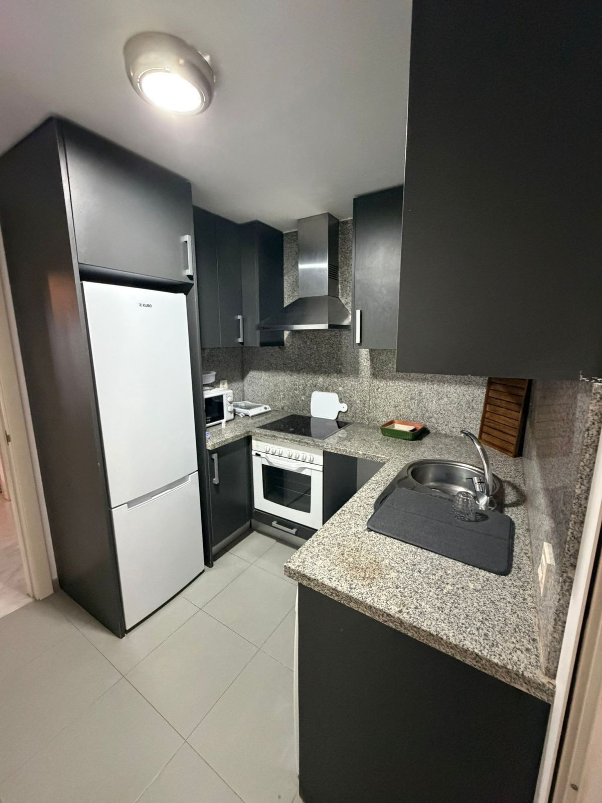 Appartement te koop in Estepona | 4 slaapkamers H5261071