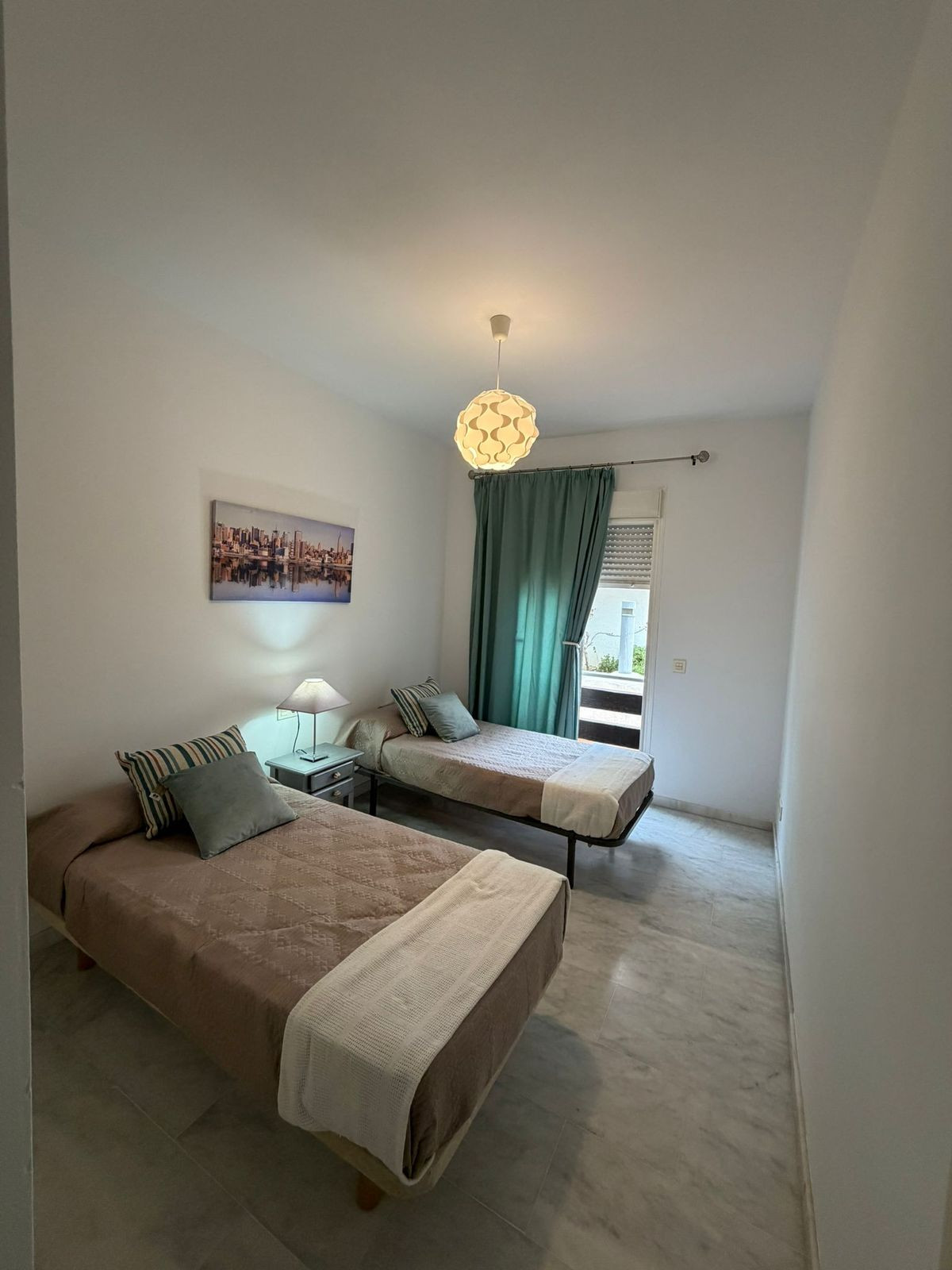 Appartement te koop in Estepona | 4 slaapkamers H5261071