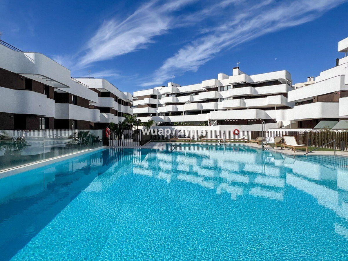 Appartement te koop in Estepona | 4 slaapkamers H5261176