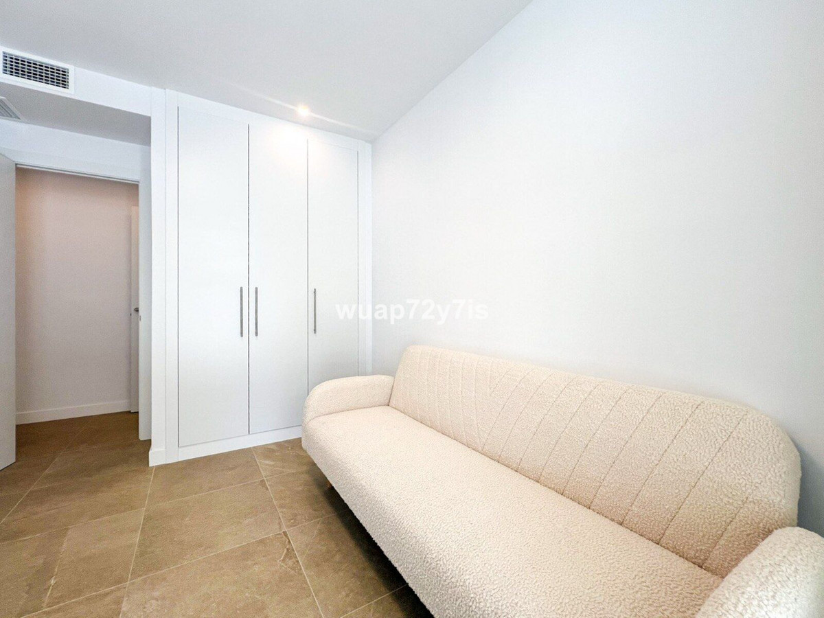 Appartement te koop in Estepona | 4 slaapkamers H5261176